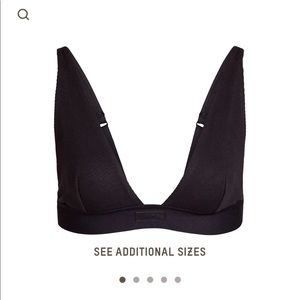 SKIMS Cotton Plunge Bralette